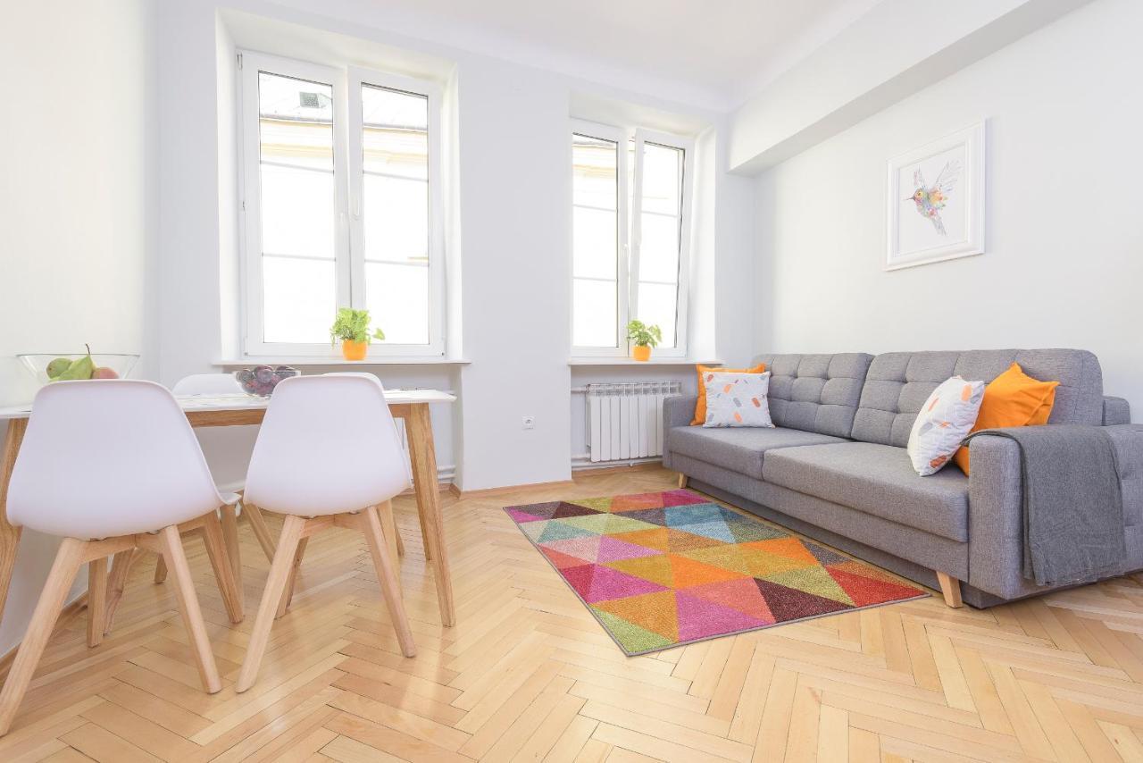 Bright And Modern Apartment In The Heart Of The Old And New Town Варшава Экстерьер фото