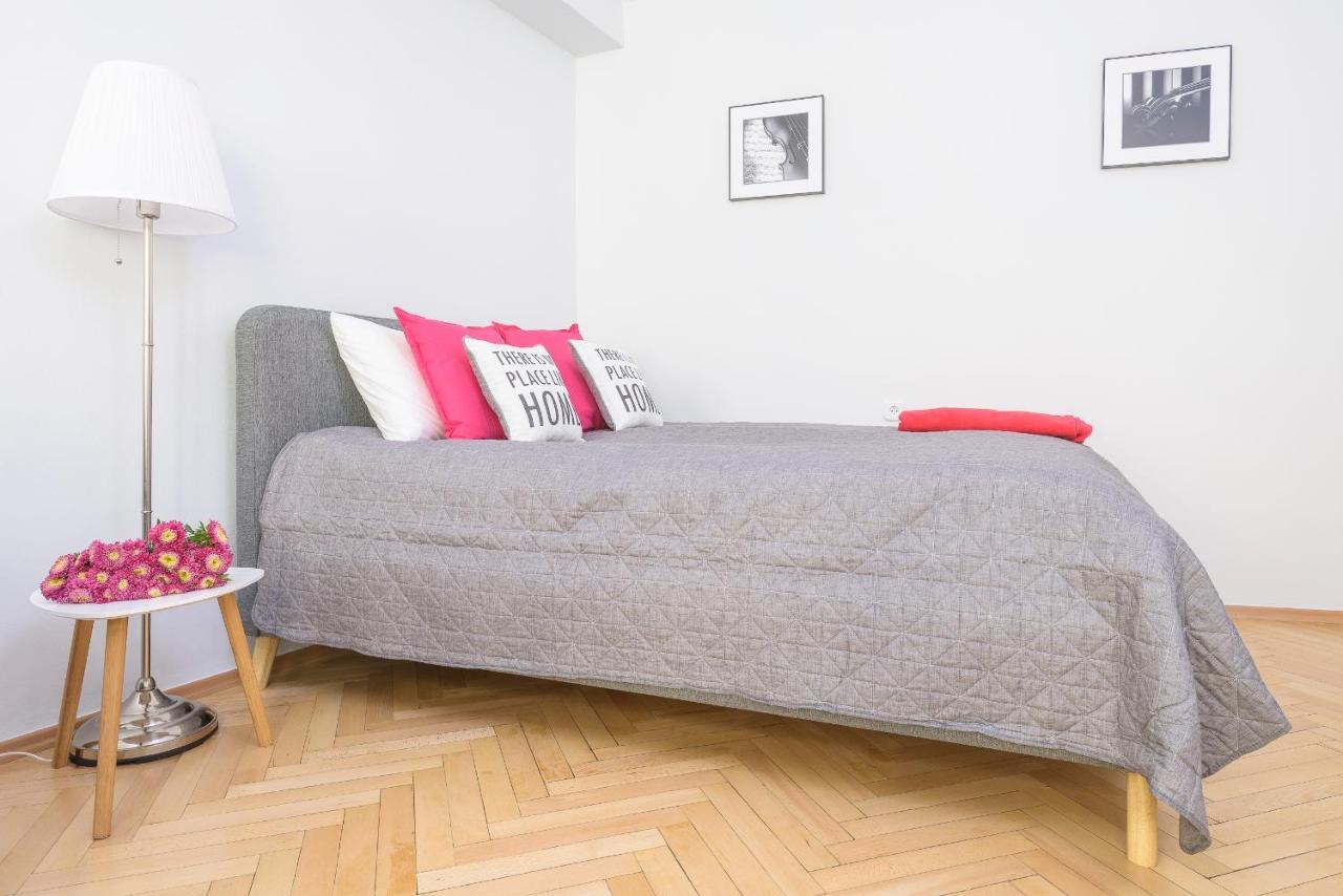 Bright And Modern Apartment In The Heart Of The Old And New Town Варшава Экстерьер фото